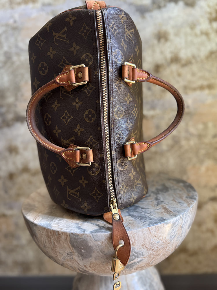 LOUIS VUITTON | Monogram Speedy 30 Vintage