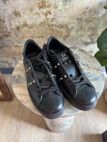 VALENTINO | Black Rockstud Sneakers