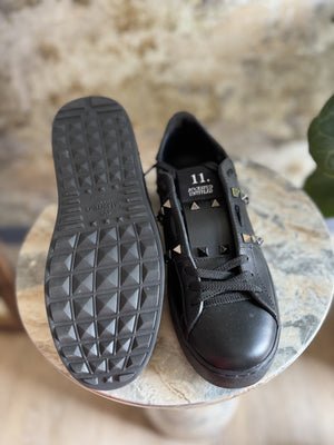 VALENTINO | Black Rockstud Sneakers