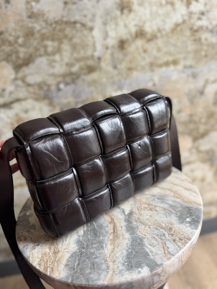 BOTTEGA VENETA | Padded Cassette  Bag| Chocolate