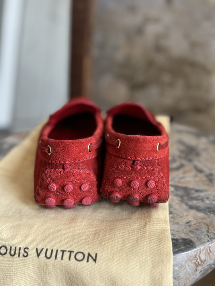 LOUIS VUITTON | Red Loafers