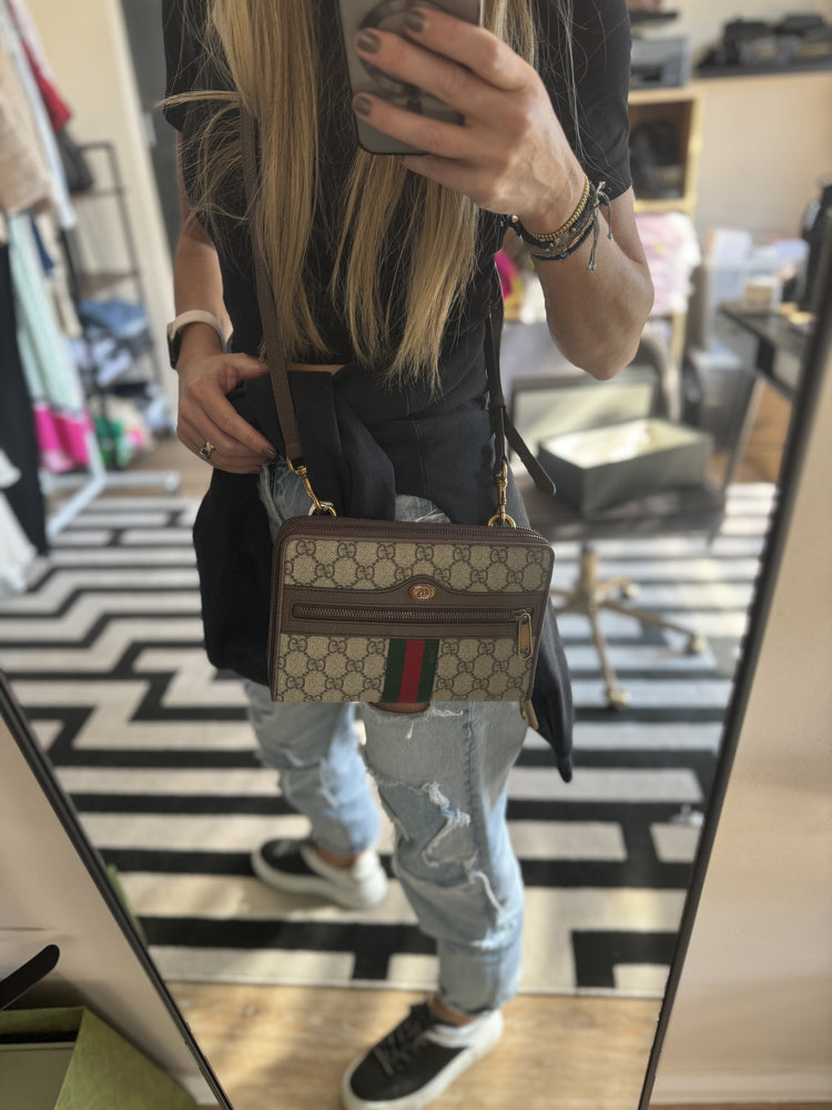 Gucci | GG Supreme Monogram Web Ophidia Double Zip Shoulder Bag